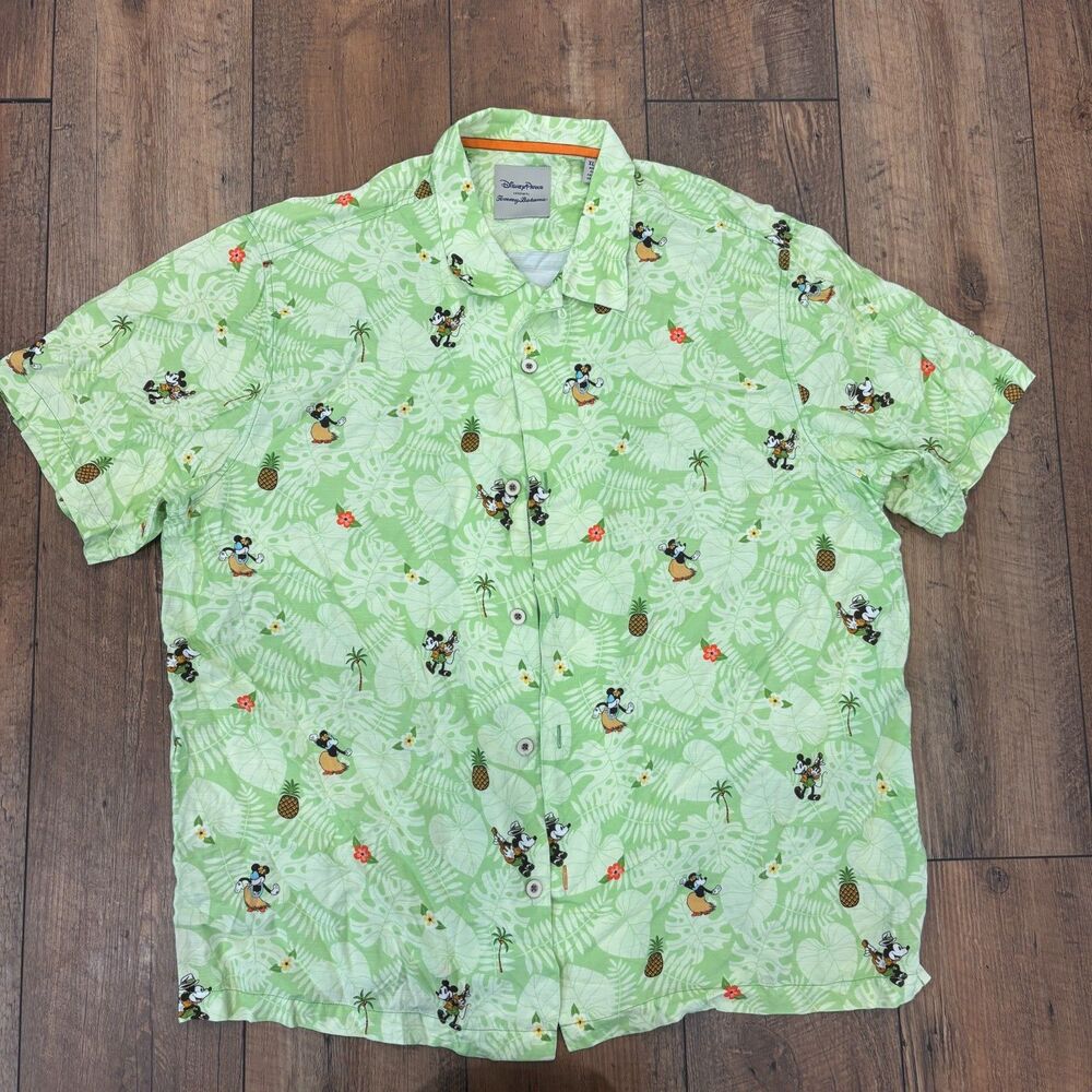 Tommy Bahama Disney Parks Mens XL Mickey Minnie Vacation Hawaiian Shirt Green